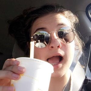 Meet your Posher, Liberty